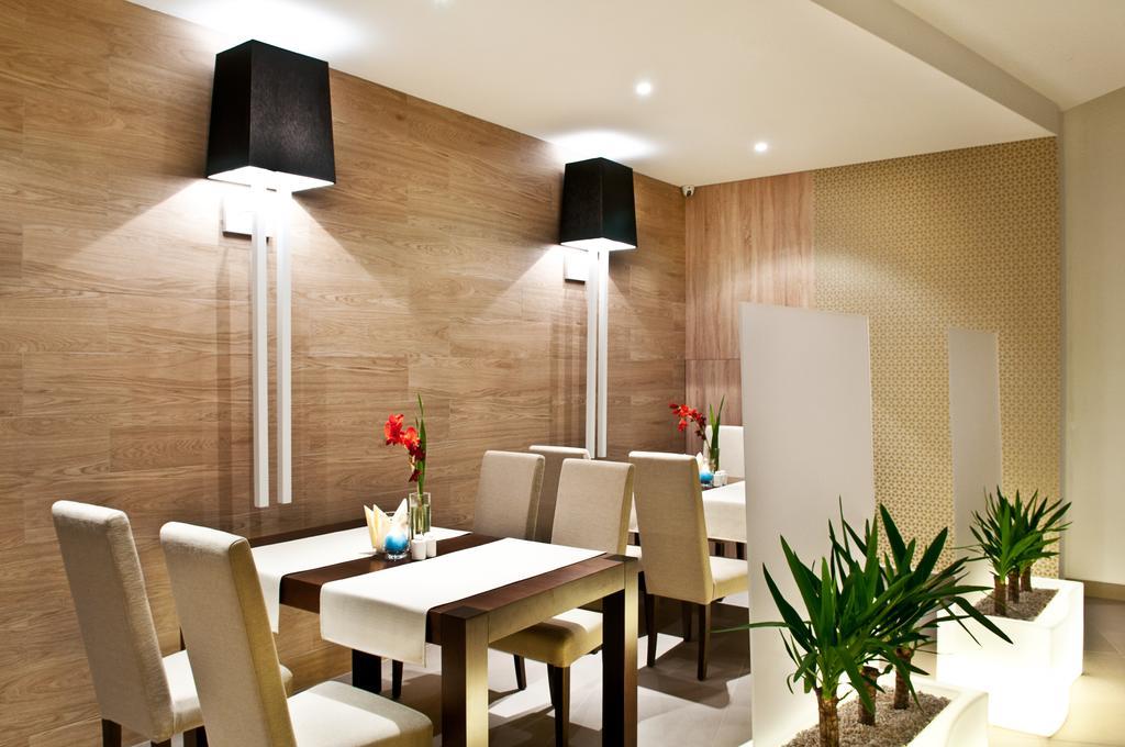 Hotel Piano Lublin Eksteriør bilde