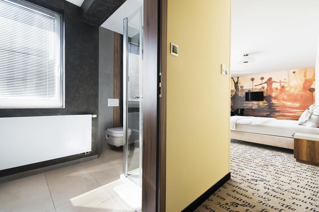 Hotel Piano Lublin Eksteriør bilde