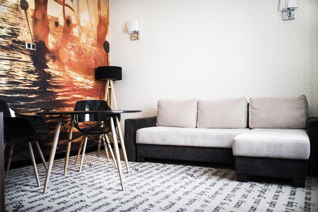 Hotel Piano Lublin Eksteriør bilde
